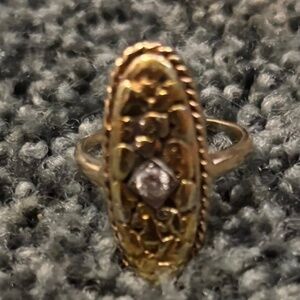 rare vintage Alaska, gold nugget and diamond women's ring vintage 1970s